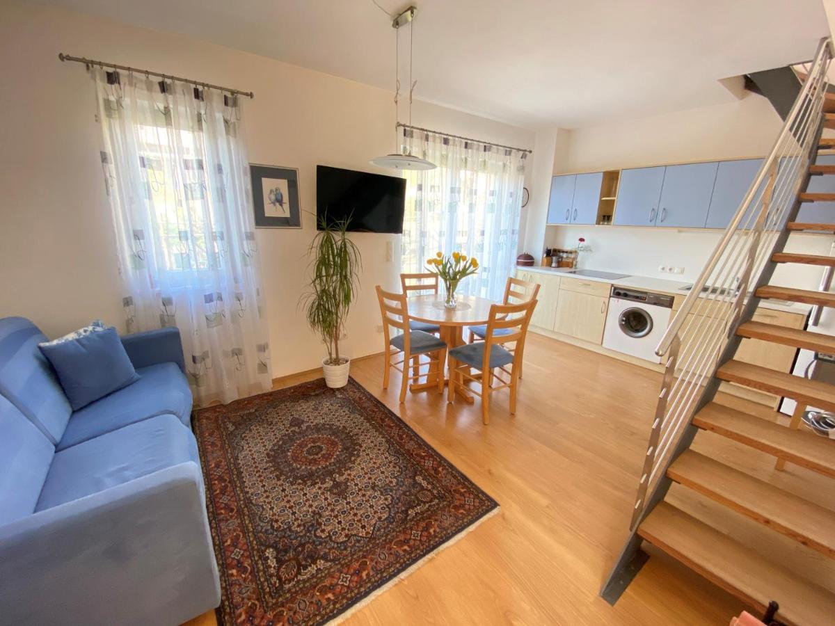 Landhaus Huber Schwembacher Терлано Екстериор снимка